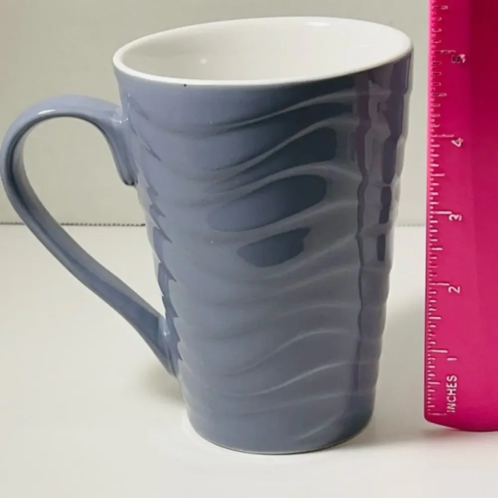 NWOT Starbucks mugs purple set of 2….13 fl oz